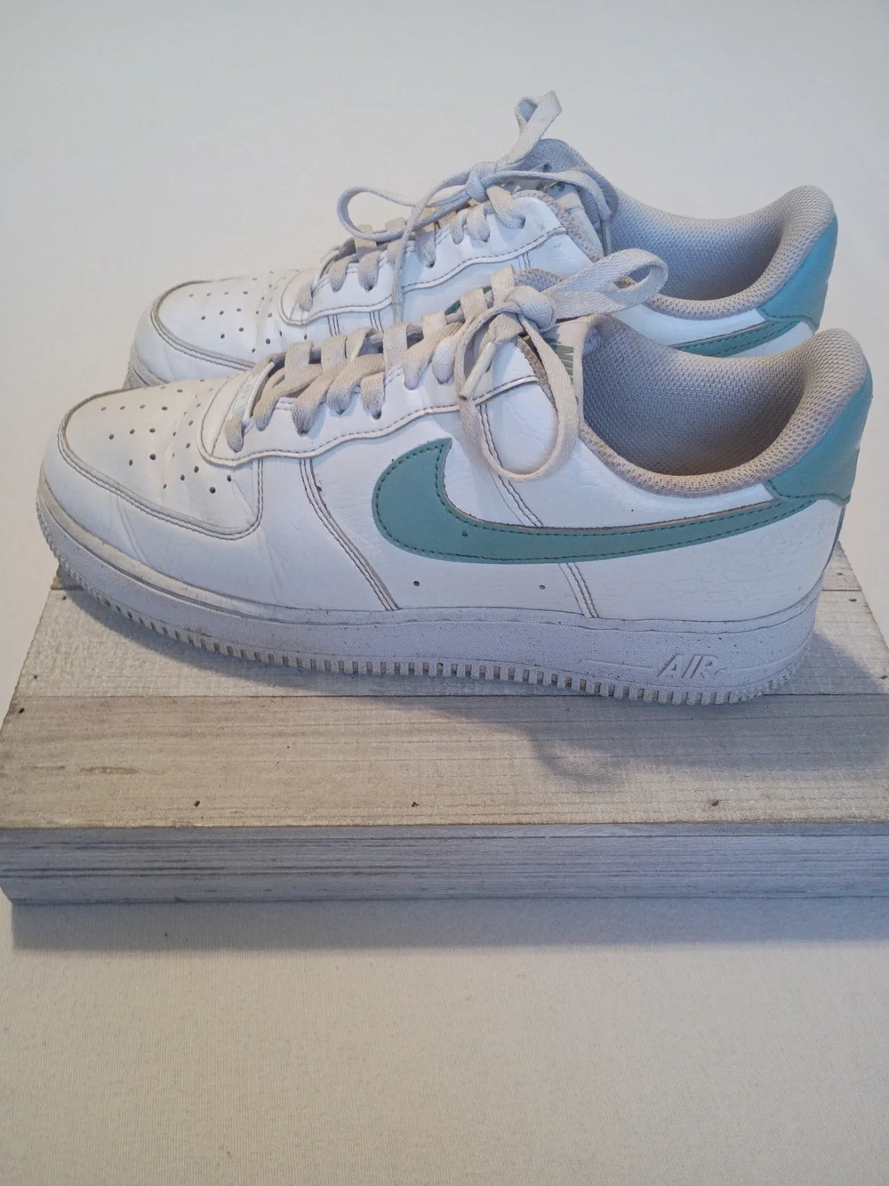 Nike Air Force 1 Low White Jade Ice Teal DD8959-113 Women's Size 9.5 As Is